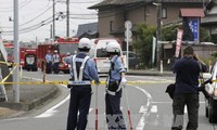 Melakukan serangan dengan pisau sehingga menewaskan sedikit-dikitnya 15 orang di Sagamihara, Jepang